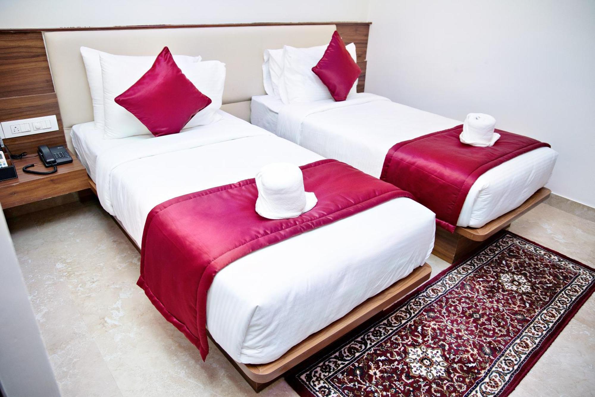 Villa Grand Hotel Near Kempegowda International Airport Devanahalli Exterior photo